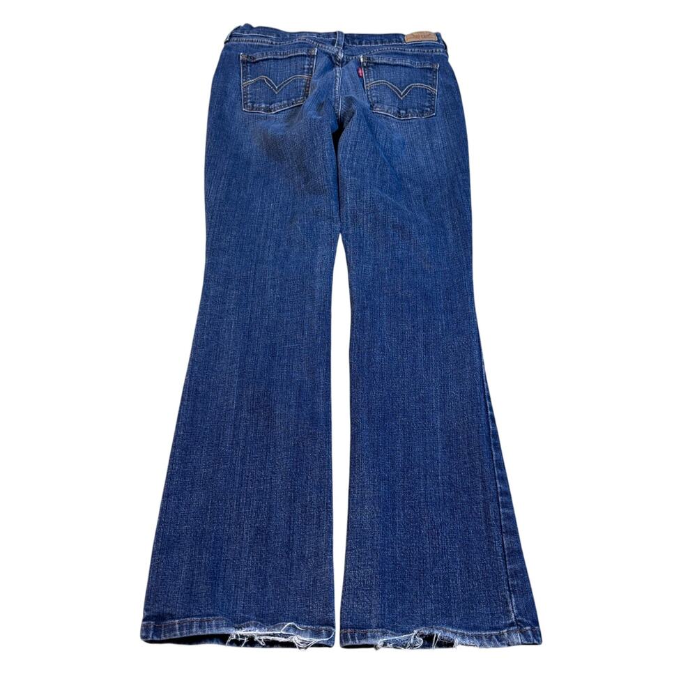 vintage y2k 2000s Levis womens bootcut 515 flared wide leg jeans 28x30 western